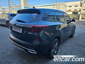 Kia Seltos Бензин 1.6 Turbo 2WD 2020 года из Южной Кореи