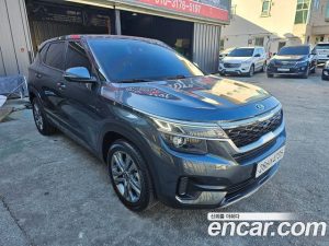 Kia Seltos Бензин 1.6 Turbo 2WD 2020 года из Южной Кореи