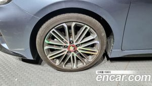 Kia K3 5Door GT Signature 2021 года из Южной Кореи