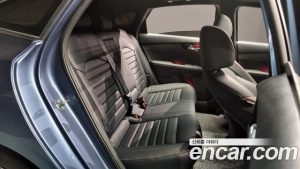 Kia K3 5Door GT Signature 2021 года из Южной Кореи