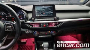 Kia K3 5Door GT Signature 2021 года из Южной Кореи