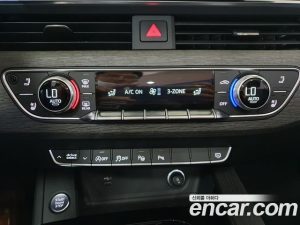 Audi A5 45 TFSI 4WD Premium Cabriolet 2023 года из Южной Кореи
