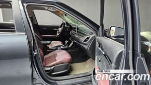 Kia Seltos Дизель 1.6 4WD 2020 года из Южной Кореи