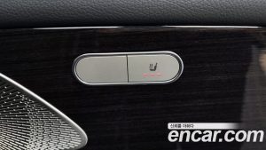 Mercedes-Benz GLE-Class GLE400d 4MATIC Coupe 2021 года из Южной Кореи