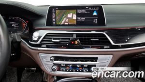 BMW 7-Series 730Ld xDrive M Sport 2021 года из Южной Кореи
