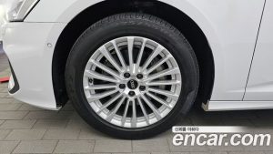 Audi A6 45 TFSI Premium 2021 года из Южной Кореи