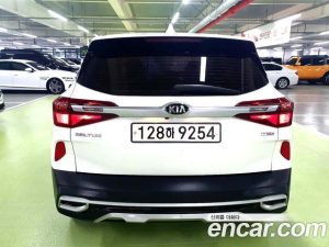 Kia Seltos Бензин 1.6 Turbo 2WD 2020 года из Южной Кореи