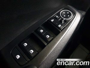Kia Seltos Бензин 1.6 Turbo 2WD 2020 года из Южной Кореи