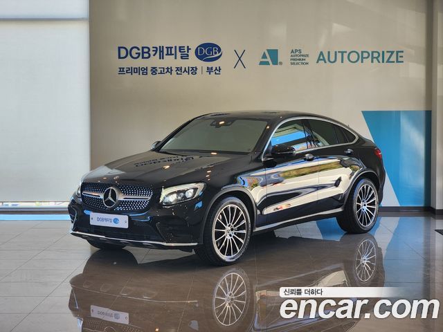 Mercedes-Benz GLC-Class GLC300 4MATIC Coupe 2019 года из Кореи