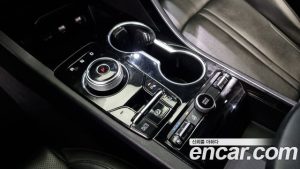 Kia K5 2.0 2020 года из Южной Кореи