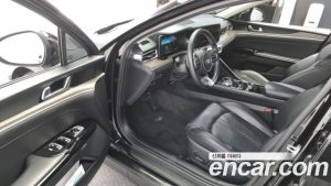 Kia K5 2.0 2020 года из Южной Кореи