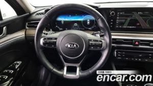 Kia K5 2.0 2020 года из Южной Кореи