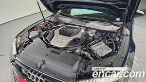 Audi A7 55 TFSI 4WD Premium 2020 года из Южной Кореи