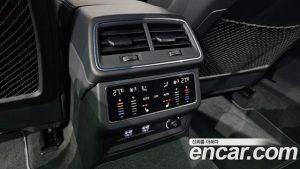 Audi A7 55 TFSI 4WD Premium 2020 года из Южной Кореи