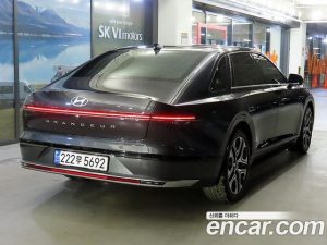 Hyundai Grandeur 2.5 Бензин 2WD 2023 года из Южной Кореи