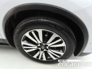 Renault-KoreaSamsung QM6 2.0 GDe Premiere 2WD 2020 года из Южной Кореи