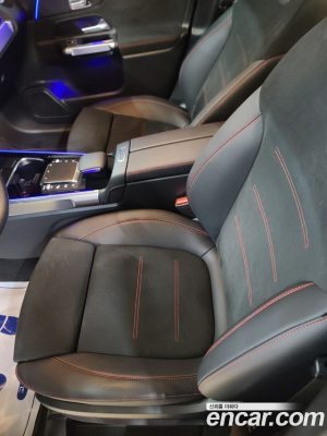 Mercedes-Benz GLB-Class GLB250 4MATIC 2023 года из Южной Кореи