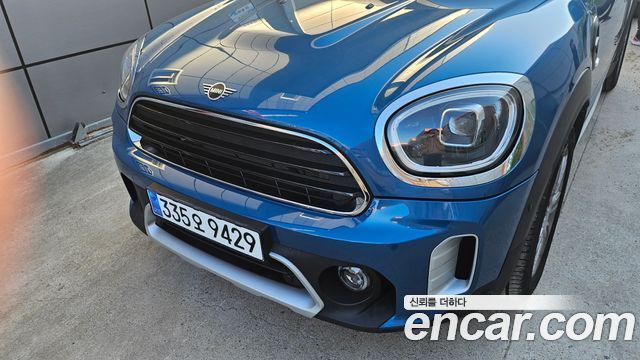 Mini Countryman CLASSIC Plus 2023 года из Кореи