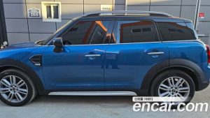 Mini Countryman CLASSIC Plus 2023 года из Южной Кореи