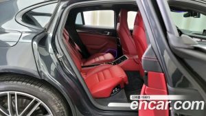 Porsche Panamera 3.0 2020 года из Южной Кореи
