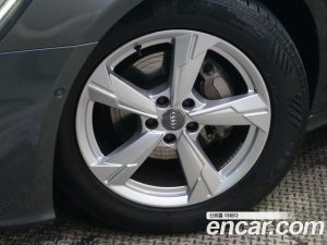 Audi A6 40 TDI 2020 года из Южной Кореи