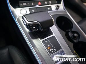 Audi A6 40 TDI 2020 года из Южной Кореи