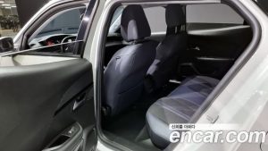 Peugeot 2008 1.5 BlueHDi ALLURE 2020 года из Южной Кореи