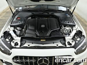 Mercedes-Benz E-Class E450 4MATIC Coupe 2021 года из Южной Кореи