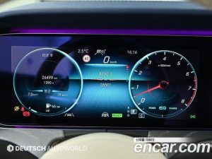 Mercedes-Benz E-Class E450 4MATIC Coupe 2021 года из Южной Кореи