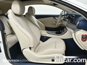 Mercedes-Benz E-Class E450 4MATIC Coupe 2021 года из Южной Кореи