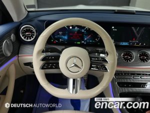 Mercedes-Benz E-Class E450 4MATIC Coupe 2021 года из Южной Кореи