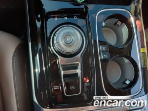 Kia Carnival Бензин 9-Seater HI-Limousine 2023 года из Южной Кореи
