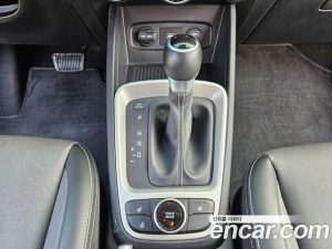 Hyundai Venue 1.6 Modern 2020 года из Южной Кореи