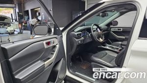 Ford Explorer 2.3 Limited 4WD 2021 года из Южной Кореи