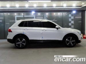 Volkswagen Tiguan 2.0 TDI Prestige 2020 года из Южной Кореи