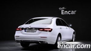 Mercedes-Benz E-Class E250 Exclusive 2021 года из Южной Кореи