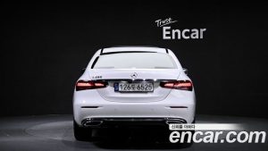 Mercedes-Benz E-Class E250 Exclusive 2021 года из Южной Кореи