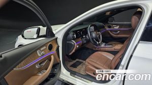 Mercedes-Benz E-Class E250 Exclusive 2021 года из Южной Кореи