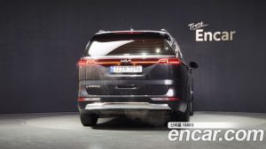 Kia Carnival Бензин 9-Seater Noblesse 2023 года из Южной Кореи