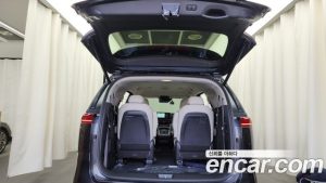Kia Carnival Бензин 9-Seater Noblesse 2023 года из Южной Кореи