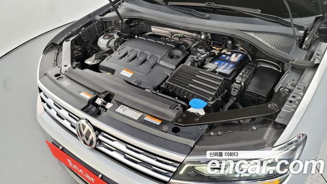 36402369_006.jpg Volkswagen Tiguan 2.0 TDI Prestige 2020 года из Южной Кореи