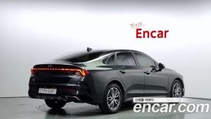 Kia K5 2.0 2020 года из Южной Кореи