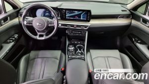 Kia K5 2.0 2020 года из Южной Кореи