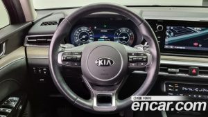 Kia K5 2.0 2020 года из Южной Кореи