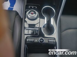 Kia K5 2.0 2020 года из Южной Кореи