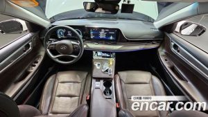 Hyundai Grandeur Exclusive 2021 года из Южной Кореи