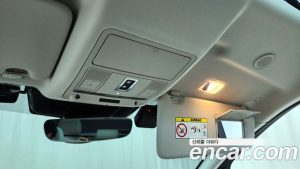 Land Rover Discovery Sport P250 SE 2023 года из Южной Кореи