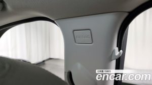 Land Rover Discovery Sport P250 SE 2023 года из Южной Кореи