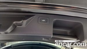 Land Rover Discovery Sport P250 SE 2023 года из Южной Кореи