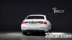Mercedes-Benz E-Class E250 Exclusive 2021 года из Южной Кореи